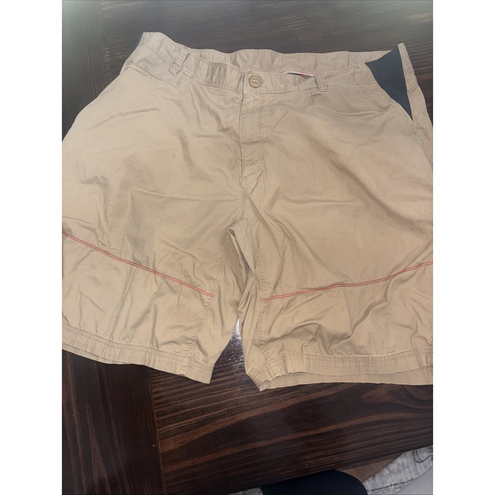 The North Face Hiking Travel Shorts Men Sz XXL Tan Khaki